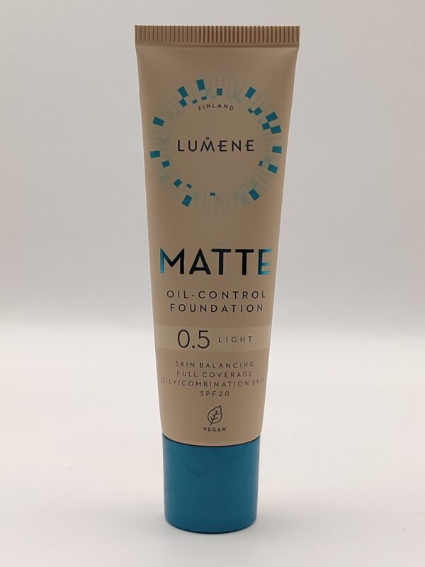 Матирующая тональная основа lumene matte control oil-free foundation spf20 № 0.5 light