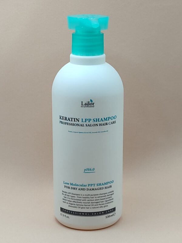 Безсульфатный шампунь для волос с кератином la'dor keratin lpp shampoo 530 мл