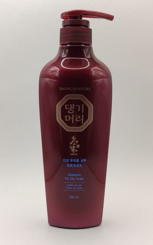 Шампунь для жирной кожи головы (daeng gi meo ri) shampoo for oily scalp. 500мл
