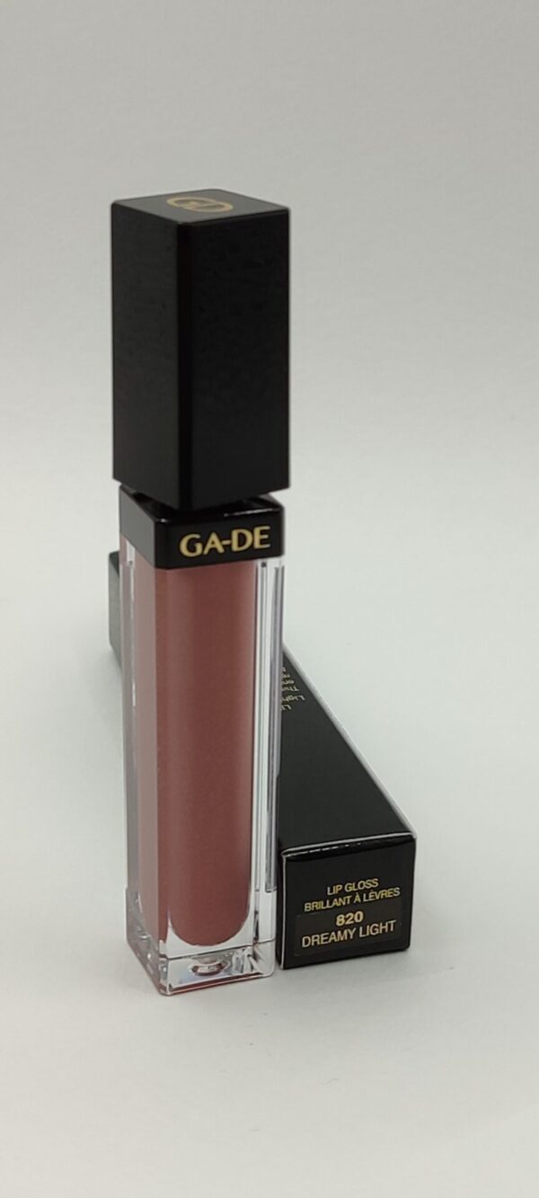 Блеск для губ ga-de crystal lights lip gloss 820