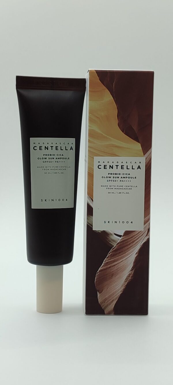 Солнцезащитный крем skin1004 madagascar centella probio-cica glow sun ampoule spf50+ pa++++ 50 мл