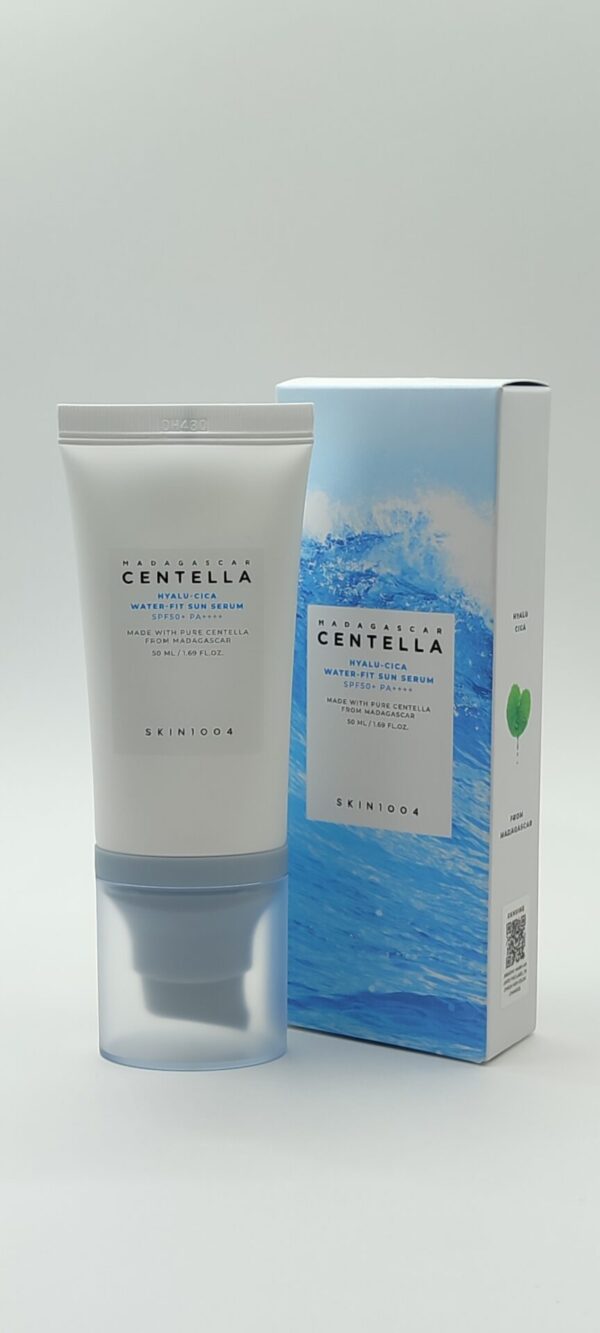 Солнцезащитная сыворотка skin1004 madagascar centella hyalu-cica water-fit sun serum spf50+ pa++++ 50 ml