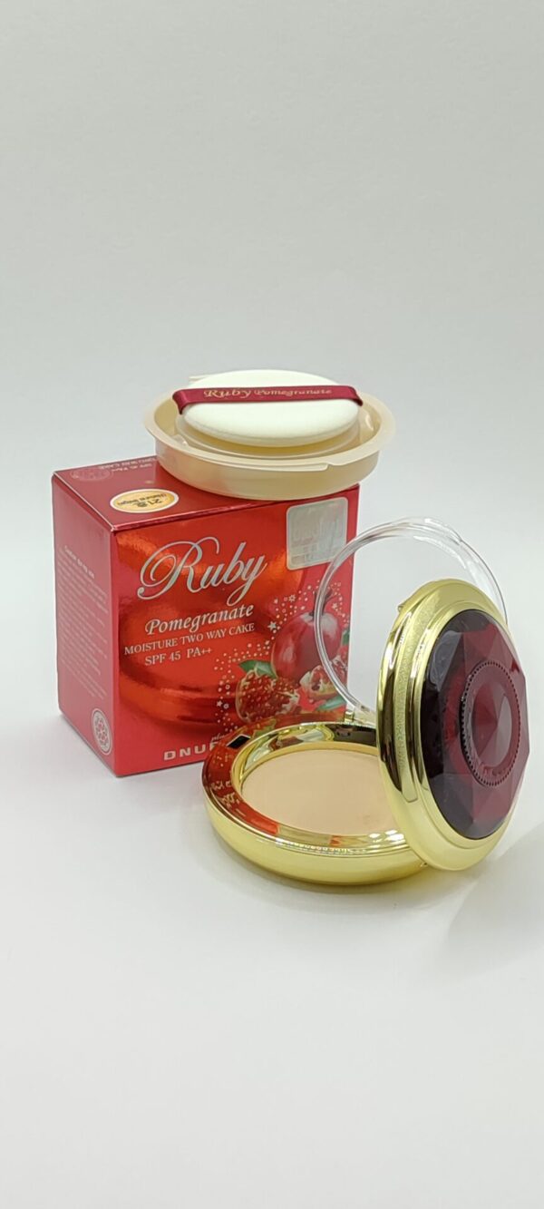 Пудра для лица с запаской ruby pomegranate two way cake #21 / 0